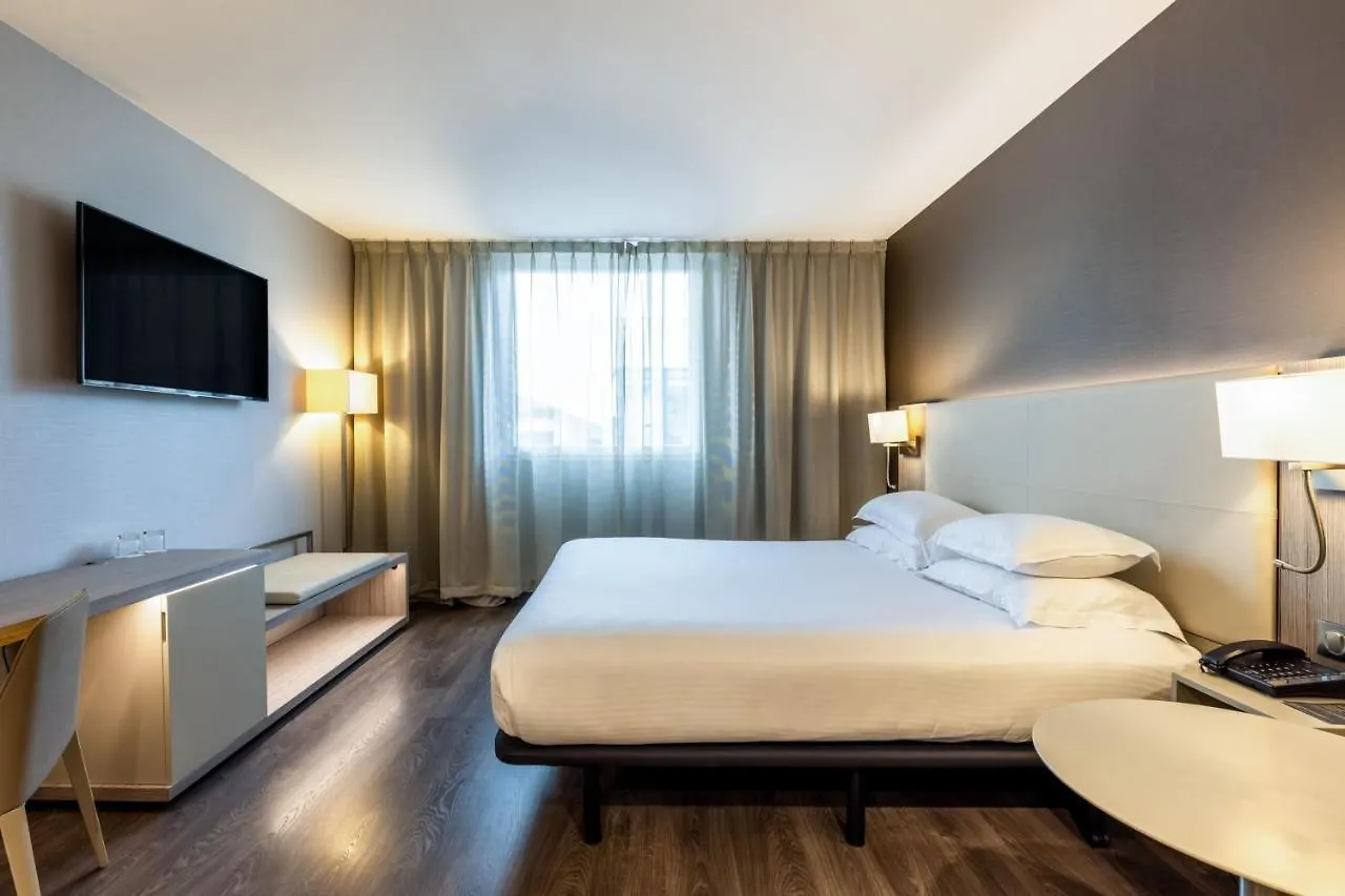 Ac Hotel By Marriott Marseille Prado Velodrome