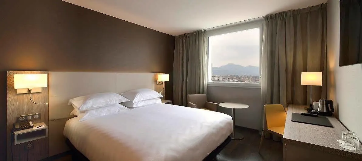 Ac Hotel By Marriott Marseille Prado Velodrome 4*,  France