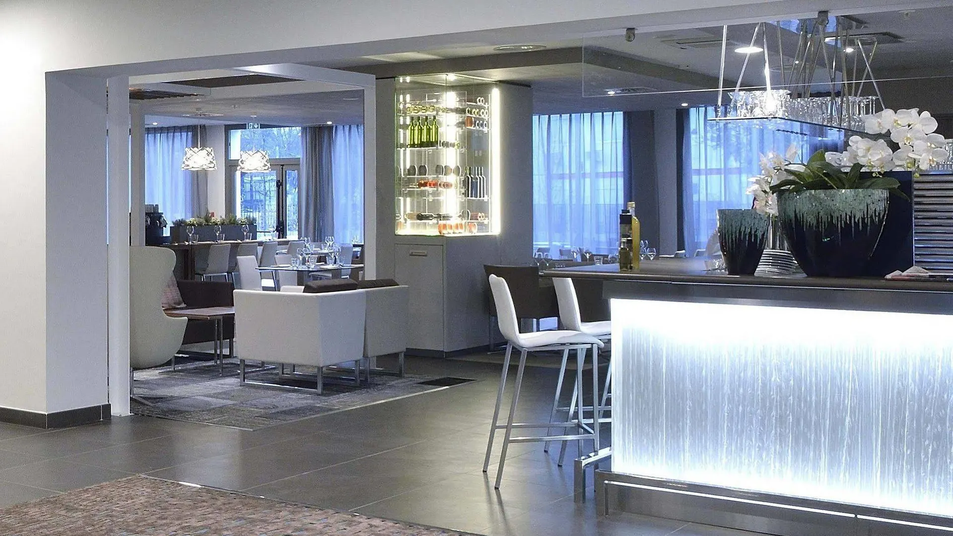 Ac Hotel By Marriott Marseille Prado Velodrome