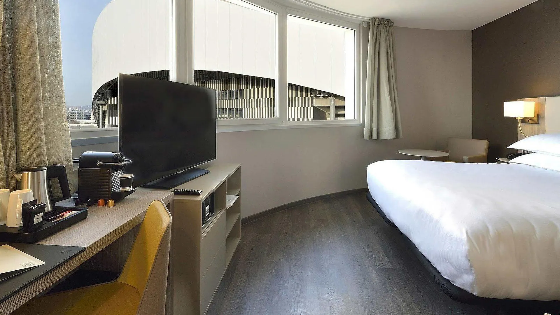 Ac Hotel By Marriott Marseille Prado Velodrome