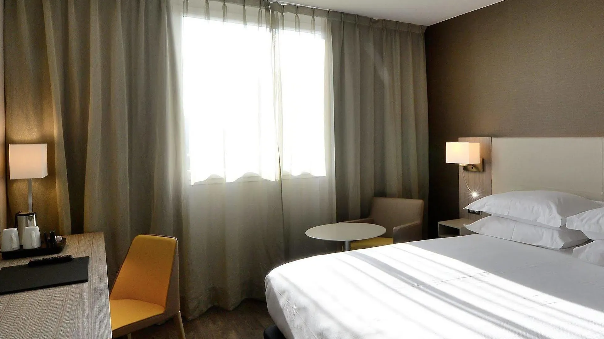 Ac Hotel By Marriott Marseille Prado Velodrome 4*,  France