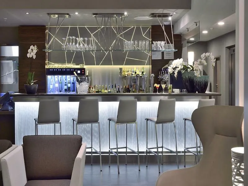 Ac Hotel By Marriott Marseille Prado Velodrome France