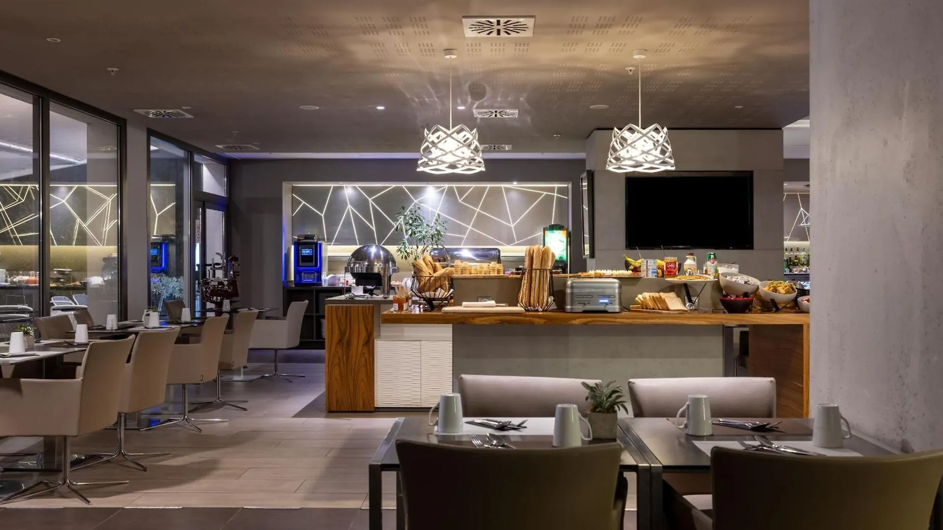 ****  AC Hotel by Marriott Marseille Prado Vélodrome Francia